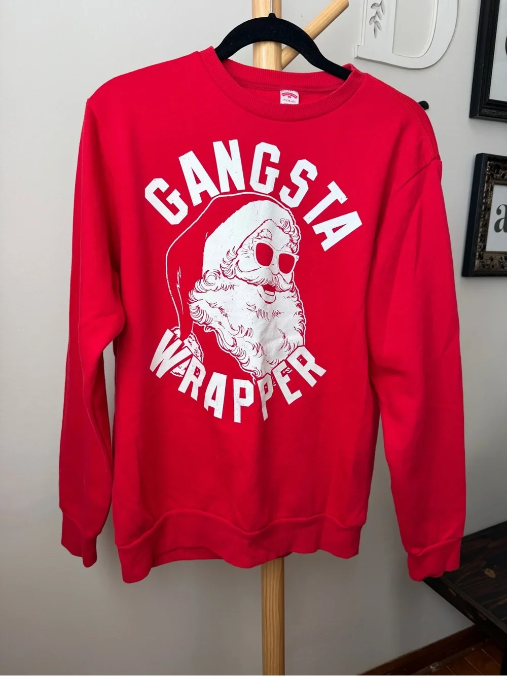 Gangsta Wrapper Funny Christmas Sweatshirt Size Medium Ugly Sweater
